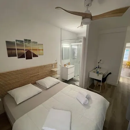 Nouveau 2 Ch. Centre De *